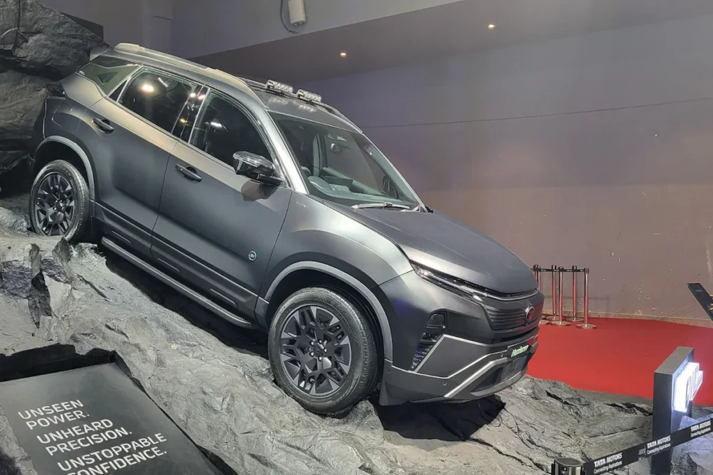 Tata Harrier facelift 2025 price in India, 2025 Tata Harrier facelift launch date, Tata Harrier 2025 engine specs, Harrier 2025 interior features and upgrades, New Tata Harrier ADAS features, 2025 Harrier facelift design changes, Tata Harrier 1.5 litre turbo petrol 2025, Tata Harrier 2.0 diesel performance 2025, Tata Harrier facelift vs XUV700, Mid size SUV Tata Harrier 2025 review, Harrier facelift 2025 on-road price, Tata Harrier updated infotainment system 2025, Harrier 2025 terrain modes, Tata Harrier facelift variants 2025, Tata Harrier 2025 safety features
